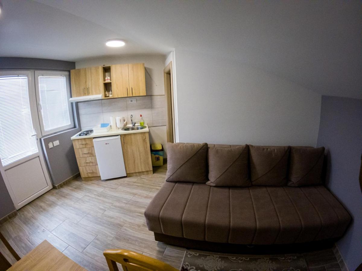 S&M Apartmani Соко Баня Екстериор снимка
